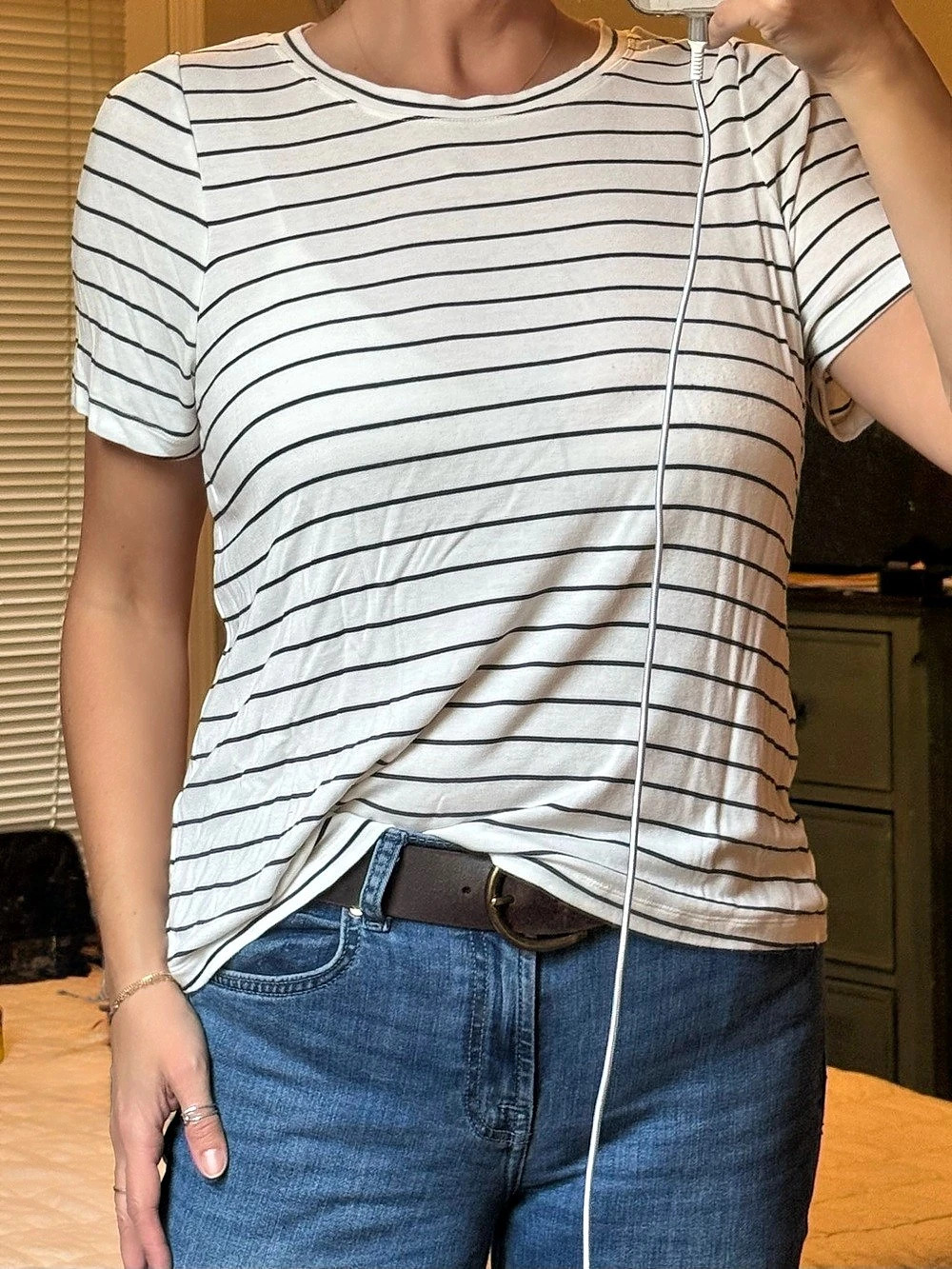 Cabi Short Sleeve Crewneck Tee Striped Tee in White & Black Size Medium